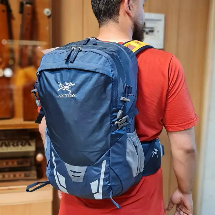 کوله پشتی کوهنوردی 35 لیتری ARCTERYX