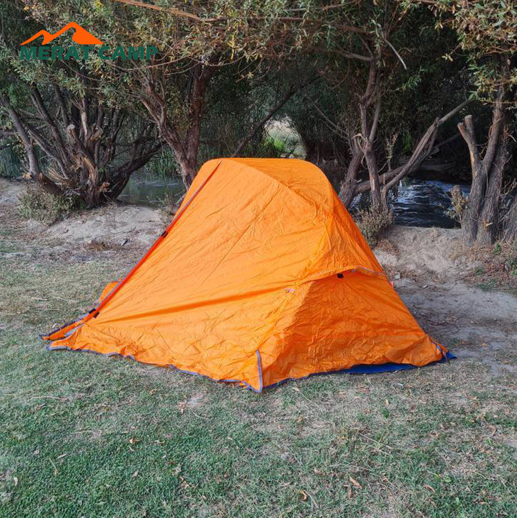 چادر کوهنوردی کله گاوی دو نفره مدل pekynew C2009