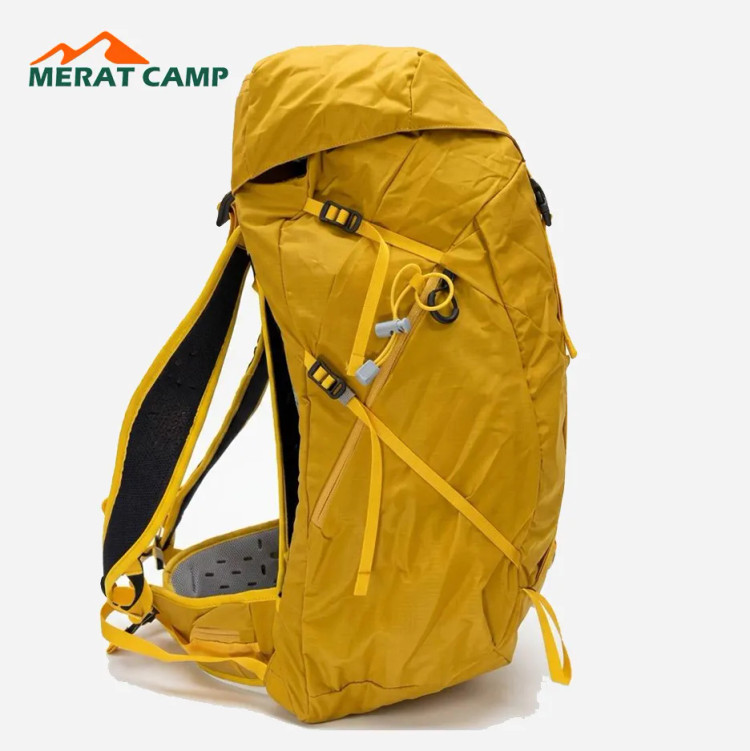 کوله پشتی ۴۰ لیتری آرکتریکس مدل ARRIO 40